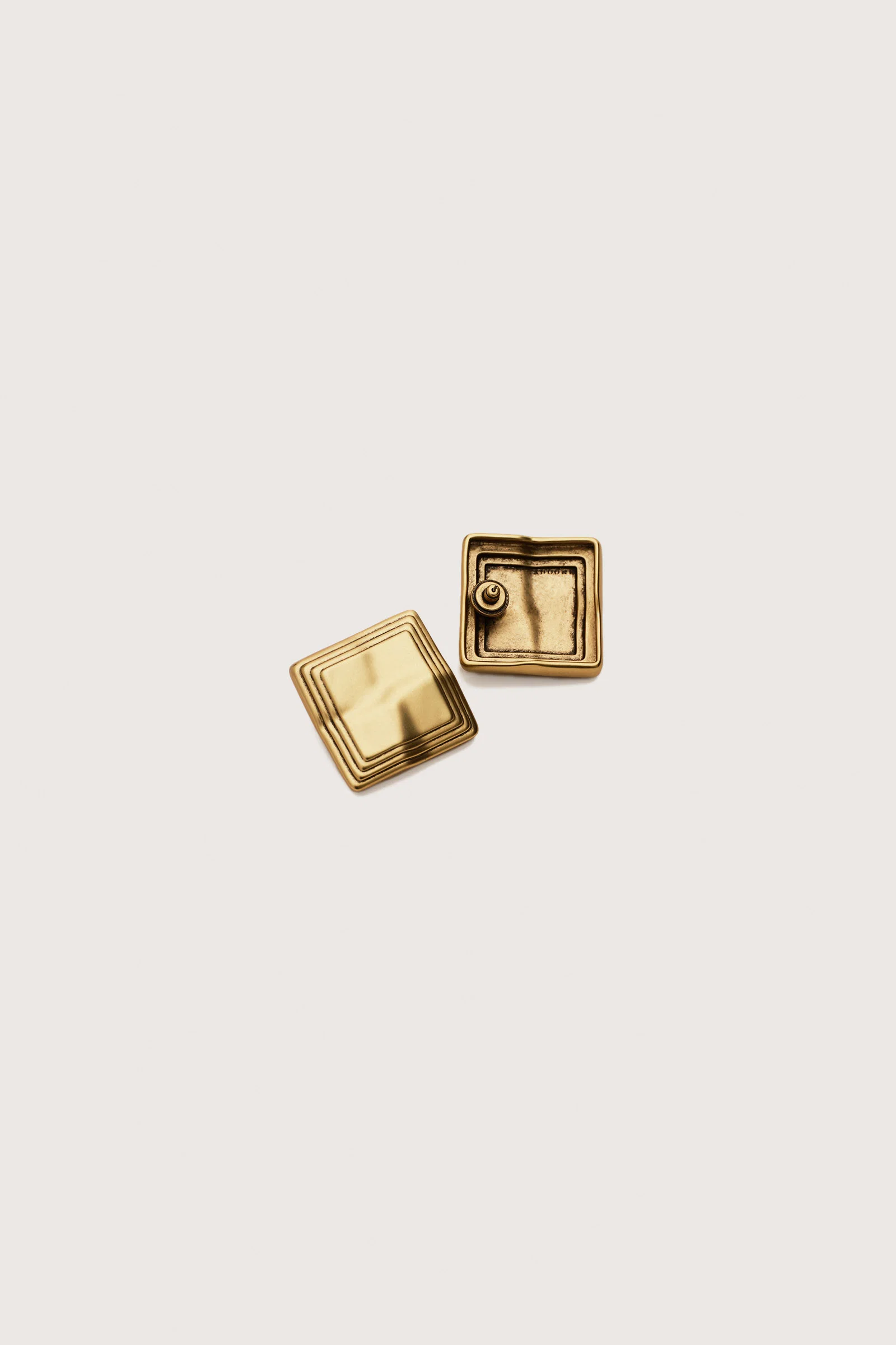 Asymmetric Frame Earring - Image 4