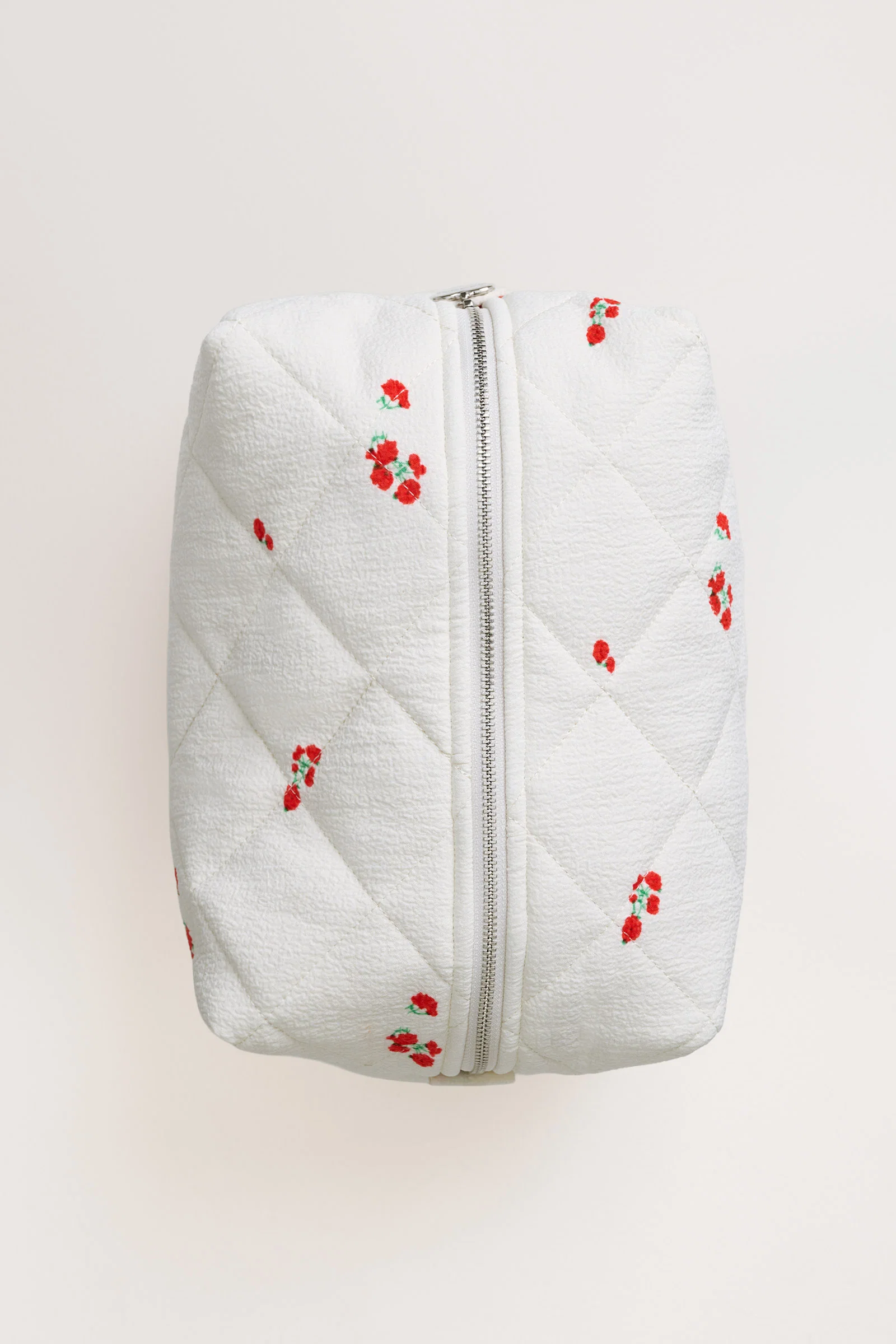 Aurora Large Beauty Bag - Image 3