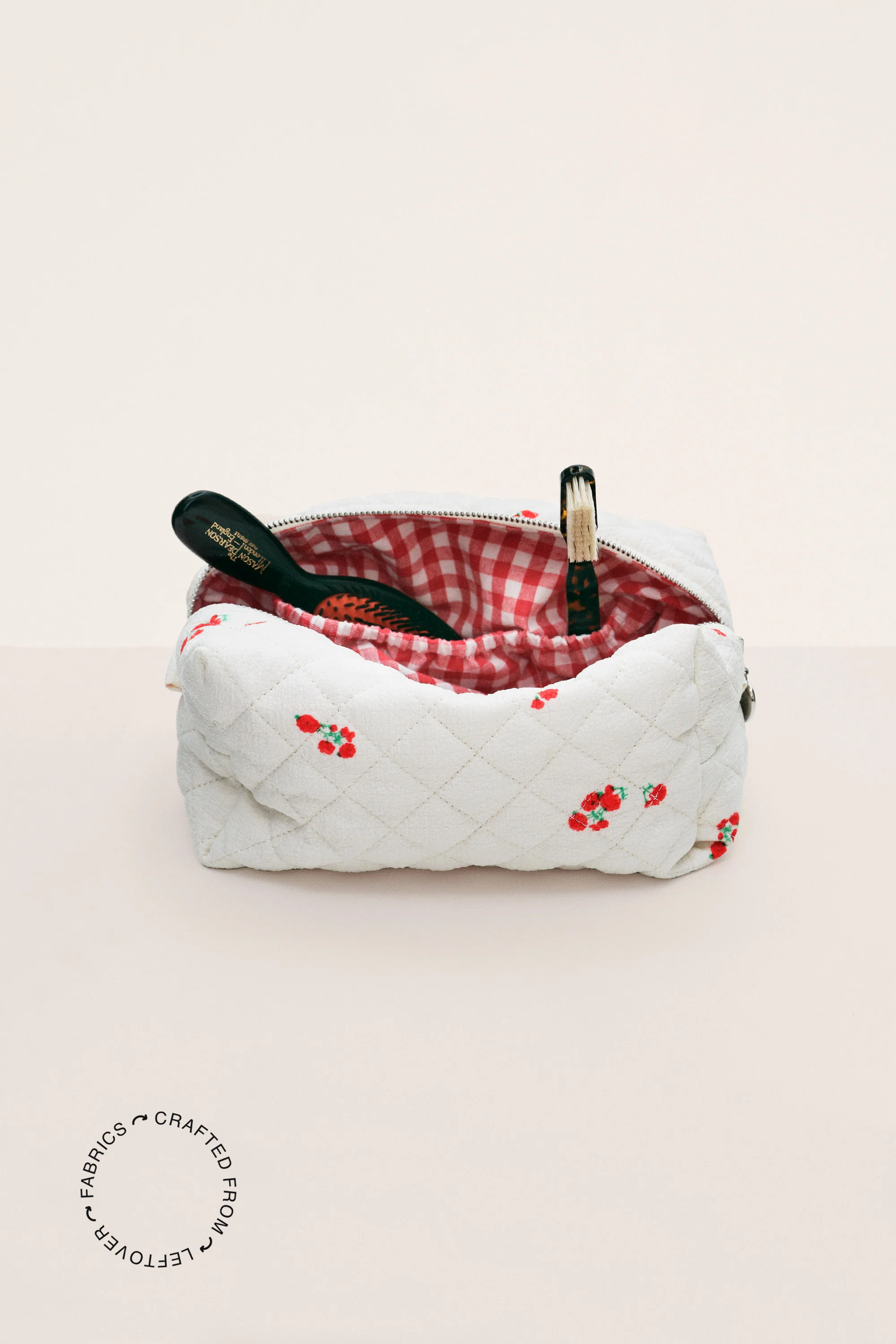 Aurora Medium Beauty Bag - Image 3