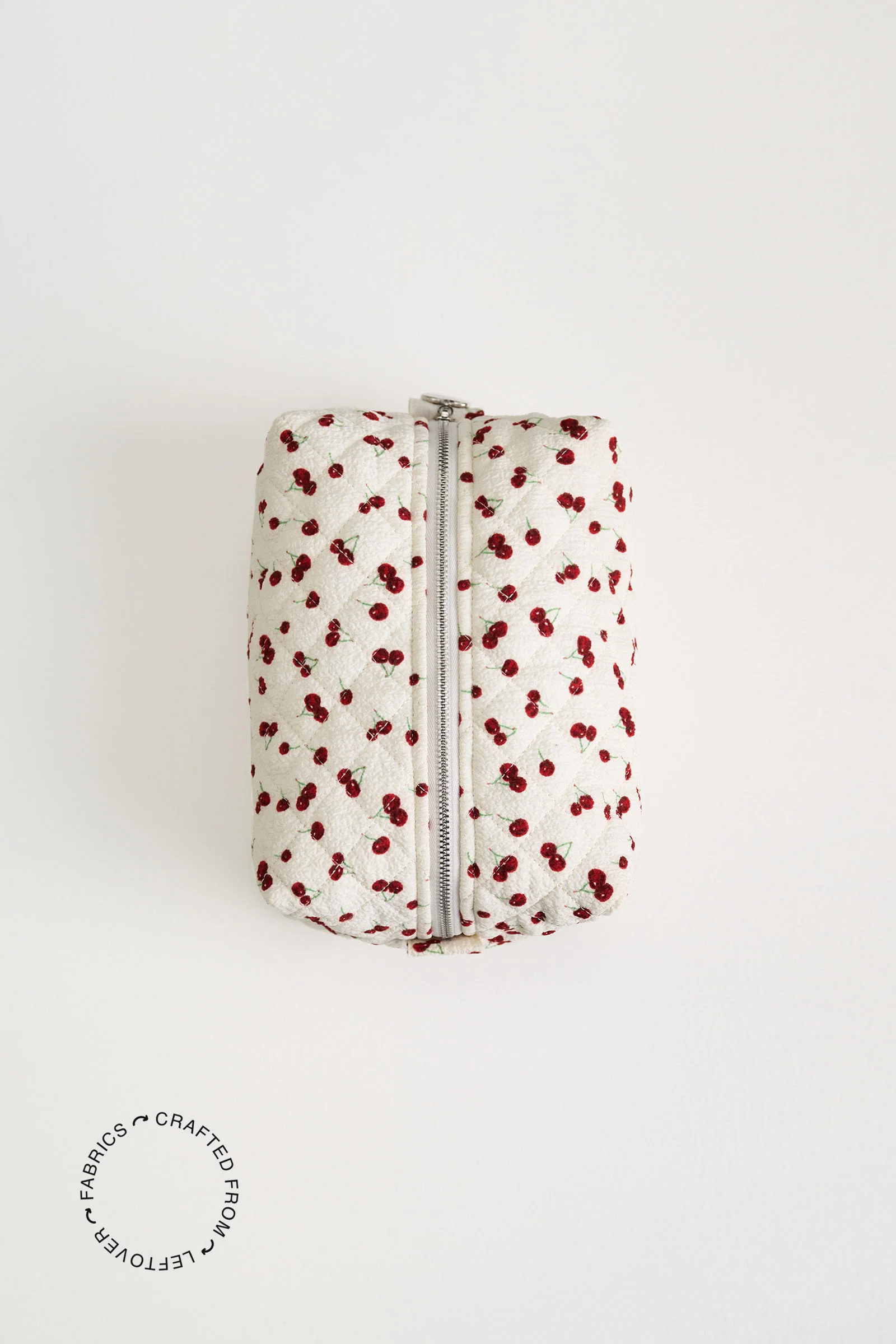 Aurora Medium Beauty Bag - Image 4